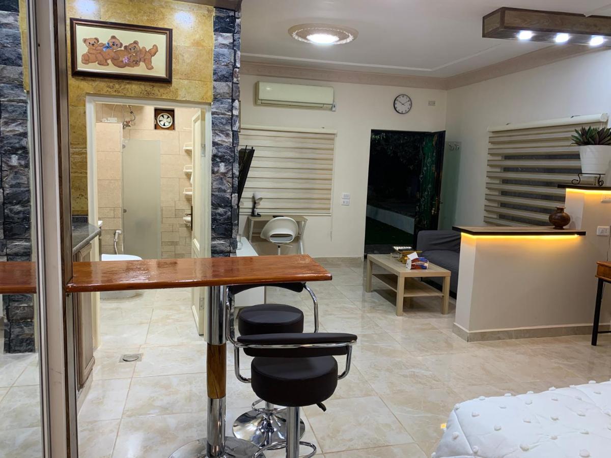 Tayoon Host Apartment Jarash Bagian luar foto